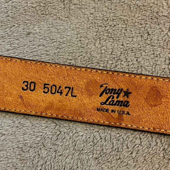 Tony Lama Western Belt Leather Engraved Silver Buckle Cowboy Rodeo Size 46 waist - Picture 5 of 6